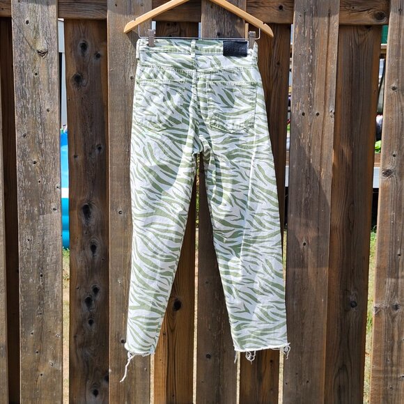 ASOS Bershka straight leg zebra print pants in green Size 4 LIKE NEW - Picture 6 of 8